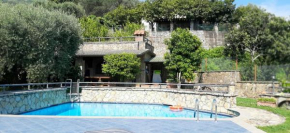 COLLEALCEPPO - RESIDENZA LE SORBE - Piscina panoramica 13 km dal mare